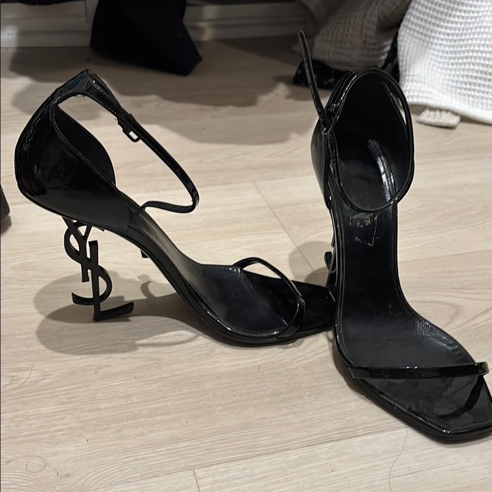 Yves Saint Laurent Women's Black Heels